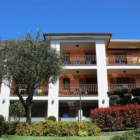 Marty Apartman *